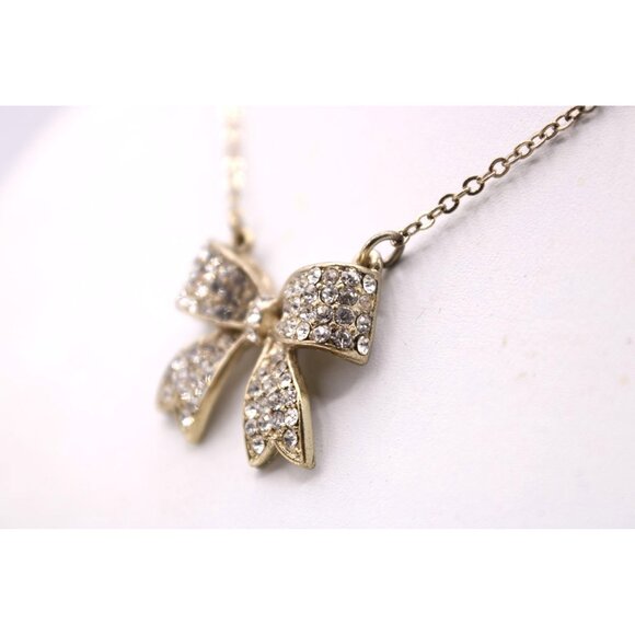 Rhinestone Sparkling Bow Pendant Necklace Gold Tone Vintage Delicate 18" - Picture 4 of 12
